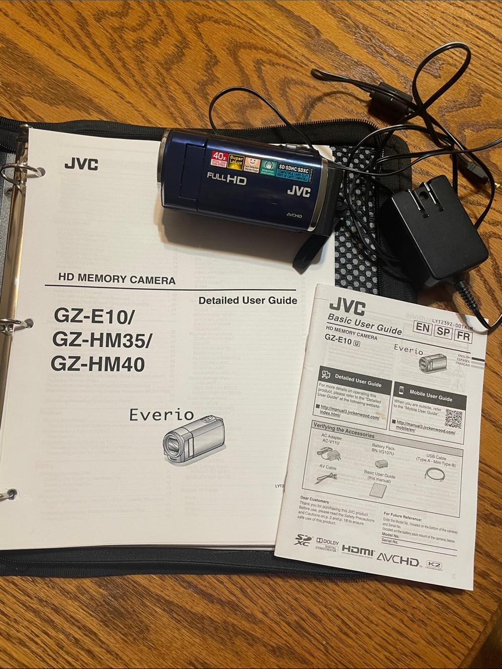 JVC Everio Full HD Blue HD Memory Camcorder with charger tested